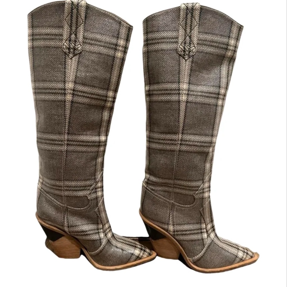 Fendi Women's Plaid Leather Cowboy Boots - Black and Brown - Picture 2 of 7